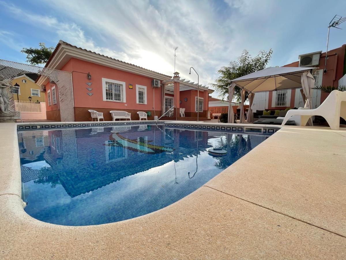 Villa Triana Seville Ngoại thất bức ảnh